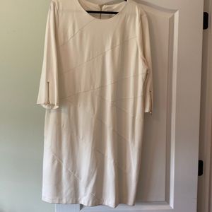 Cream colored knit dress by Chicos. Size 20/22.